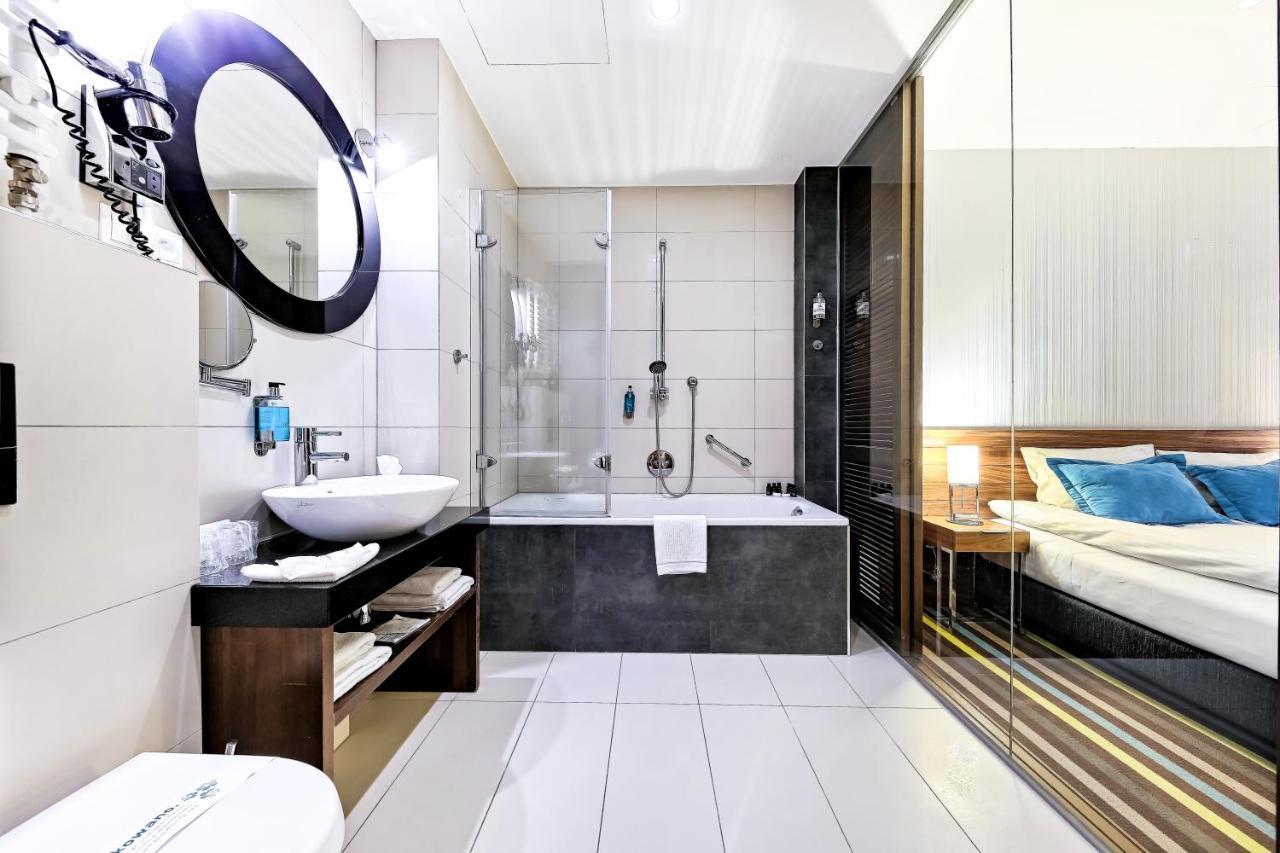 Superior Double Room City View