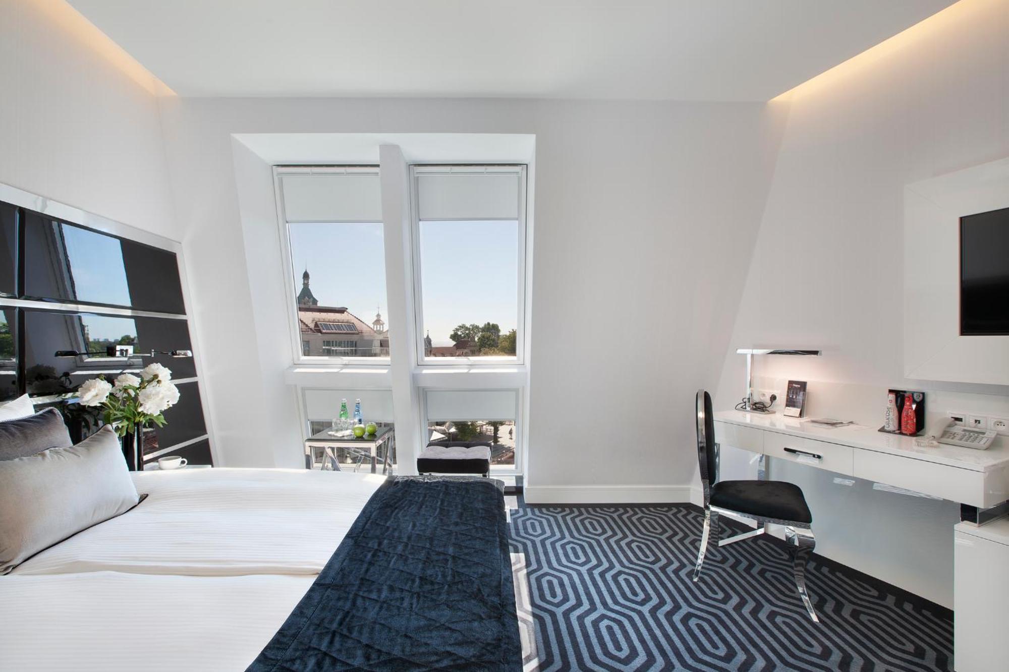 Classic Premium Double Room
